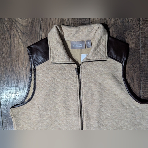 Chico's Women's Heathered Quilt Bunny Vest - Camel w/ Brown Leather Size XL NWT! - Picture 2 of 16